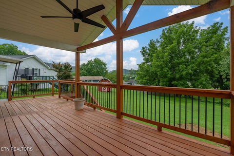 Tiny photo for 104 W Sheridan Place, Oak Ridge, TN 37830 (MLS # 1358582)