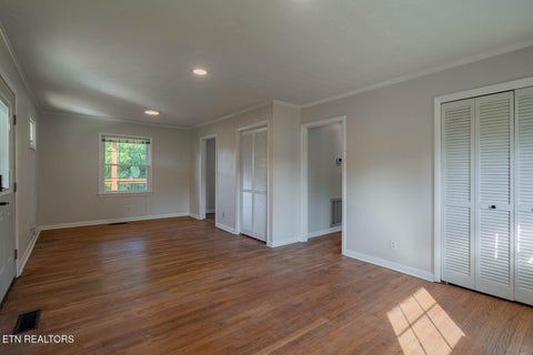 Tiny photo for 104 W Sheridan Place, Oak Ridge, TN 37830 (MLS # 1358582)