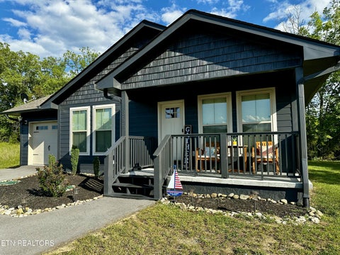 Photo of 855 Blue Herring Way, Sevierville, TN 37876 (MLS # 1345041)