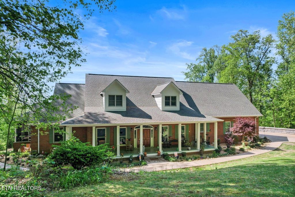 Photo of 114 Hidden Brook Drive, Sweetwater, TN 37874 (MLS # 1340942)