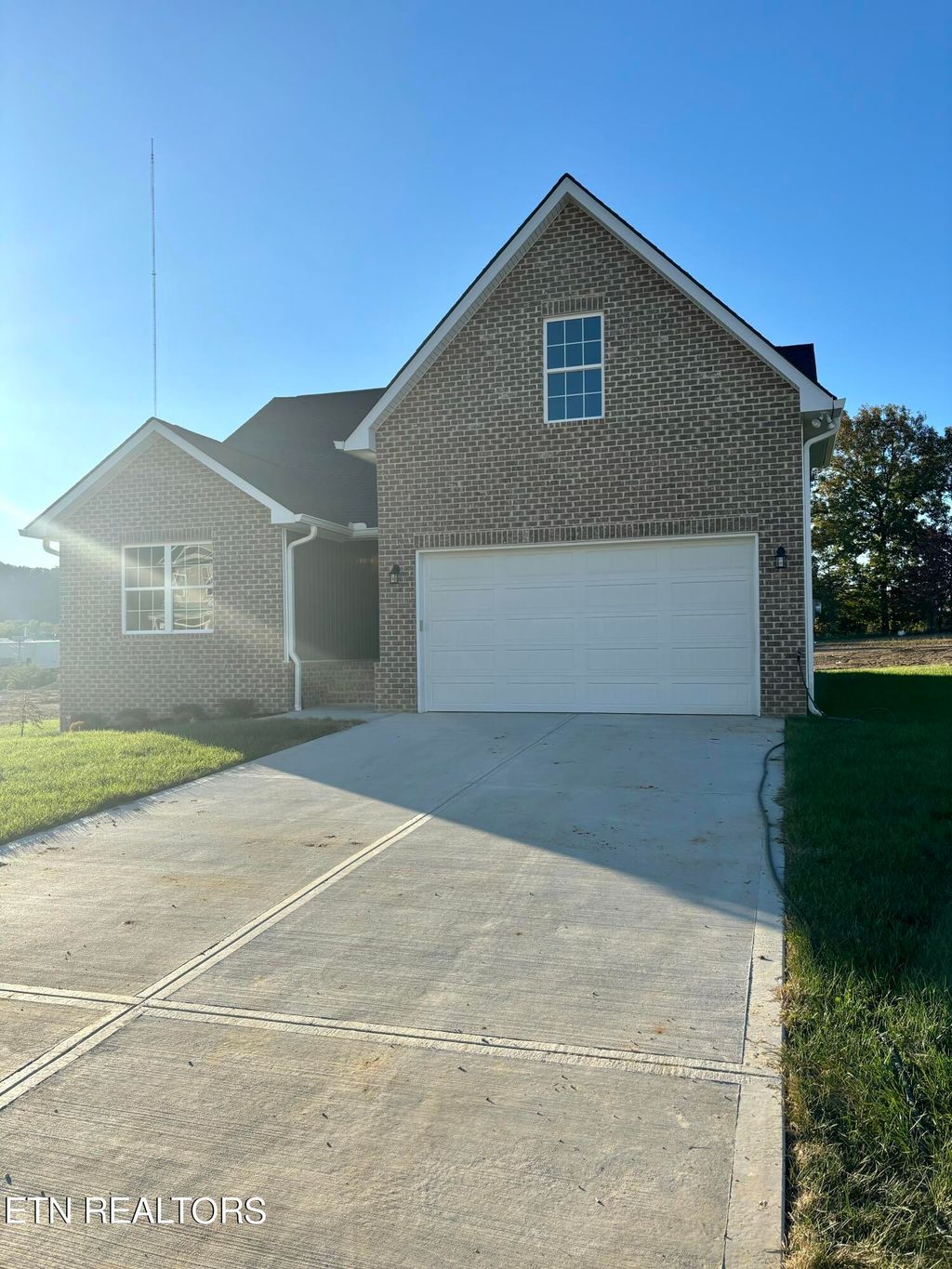 Photo of 429 Eastland Park Drive, Blaine, TN 37709 (MLS # 1268100)