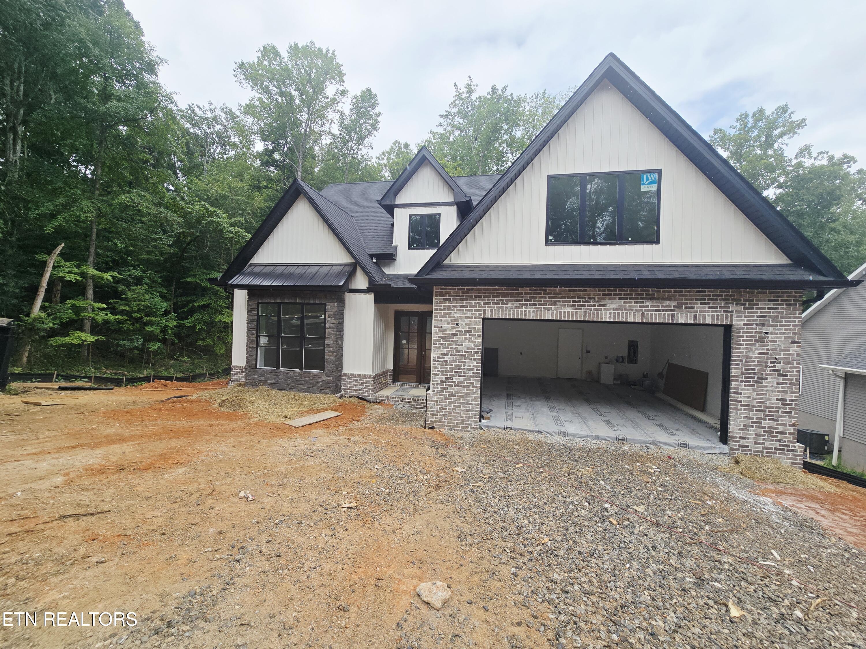 116 Tuhdegwa Way