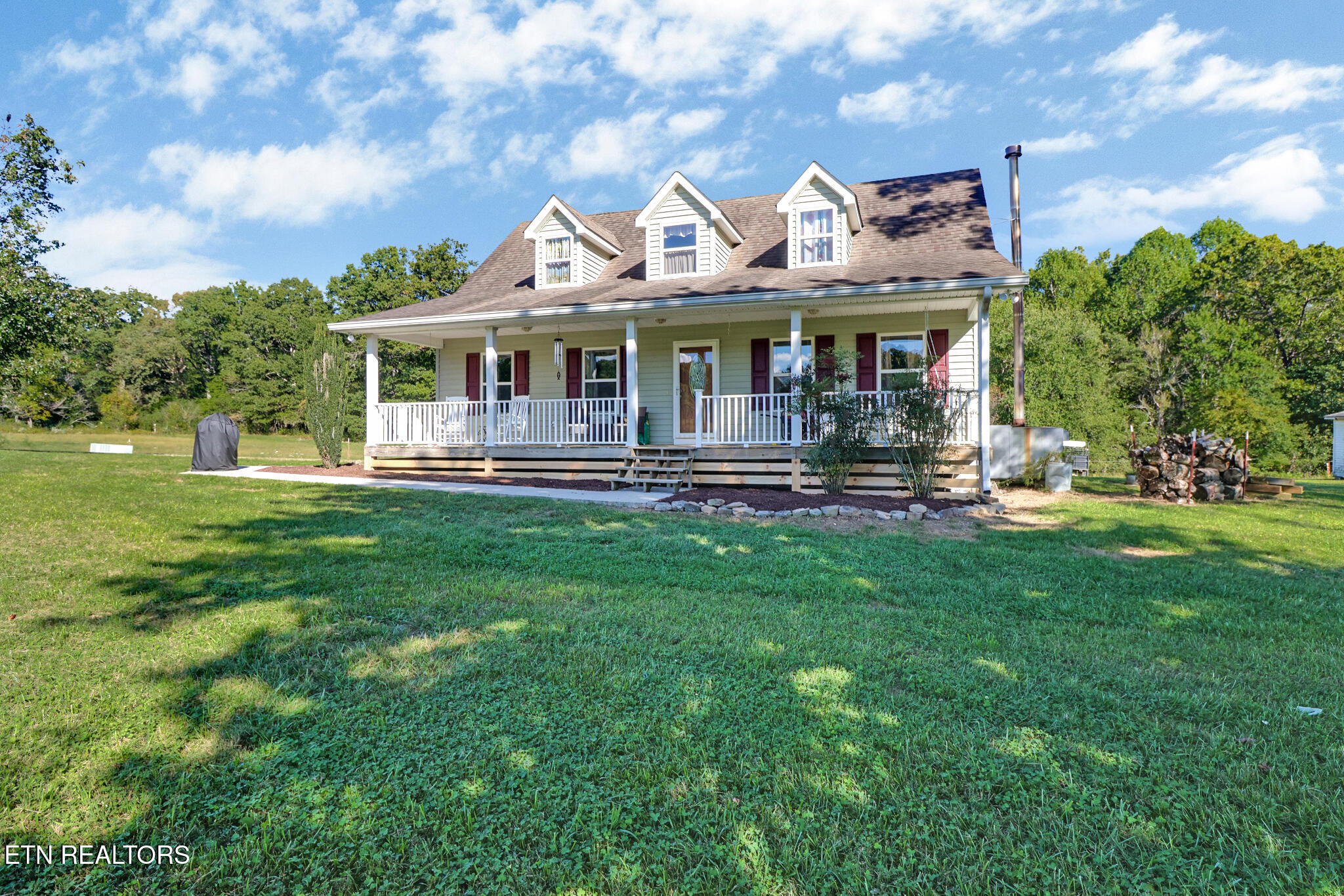 993 Model Farm Rd