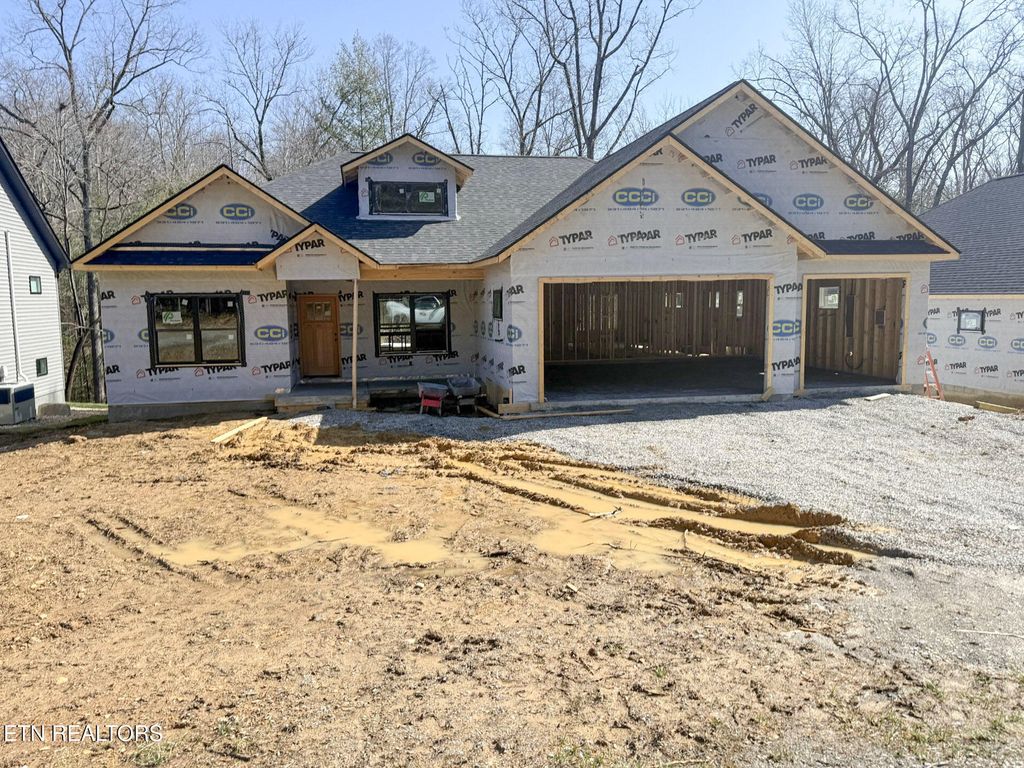 Photo of 155 Natchez Circle, Crossville, TN 38558 (MLS # 1330409)
