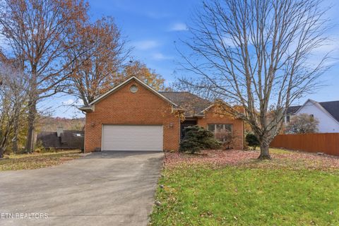 Photo of 92 N Claymore Lane, Oak Ridge, TN 37830 (MLS # 1322368)