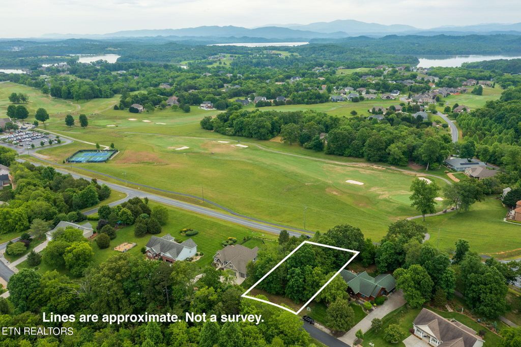 Photo of 121 Edata Tr, Vonore, TN 37885 (MLS # 1263049)