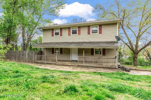 Photo of 6129 Lacy Rd, Knoxville, TN 37912 (MLS # 1336155)