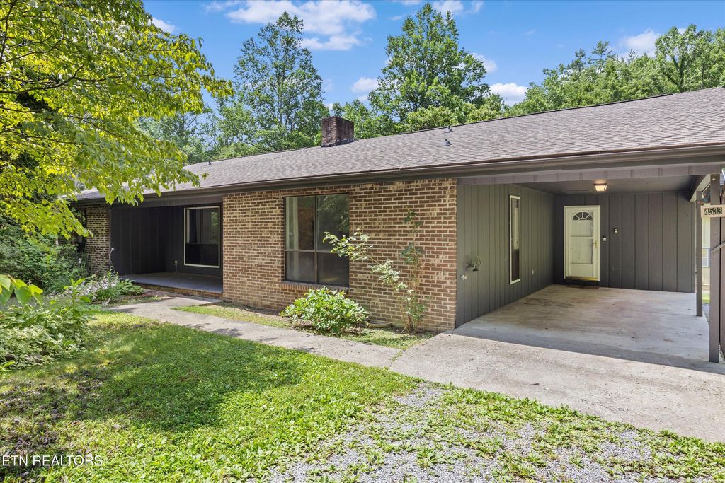 Photo of 4533 E Scenic Drive, Gatlinburg, TN 37738 (MLS # 1307080)