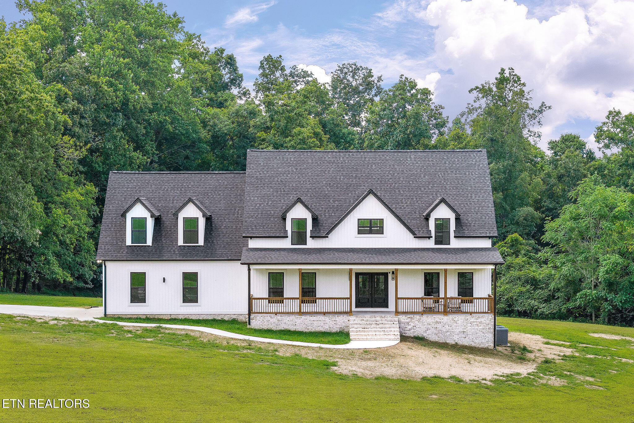 250 Dyer Ridge Rd