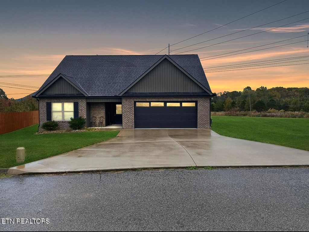 Photo of 6534 Colossal Lane, Corryton, TN 37721 (MLS # 1320290)