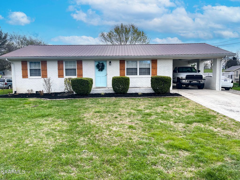 Photo of 3113 Vine St, White Pine, TN 37890 (MLS # 1220682)