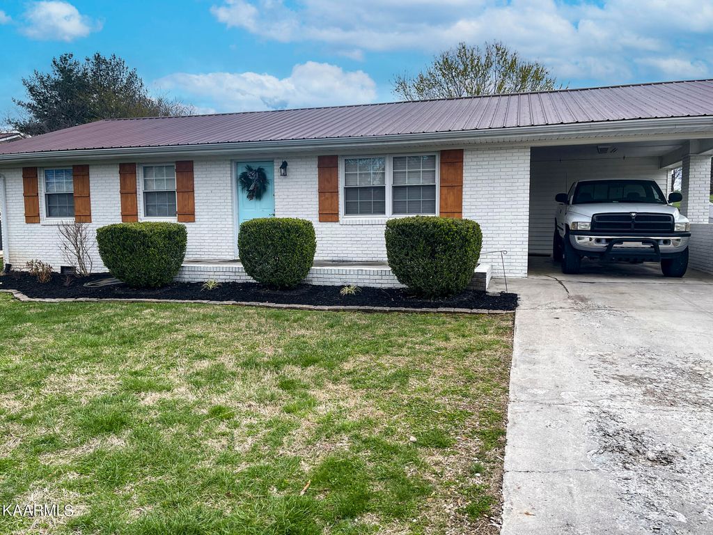 Photo of 3113 Vine St, White Pine, TN 37890 (MLS # 1220682)