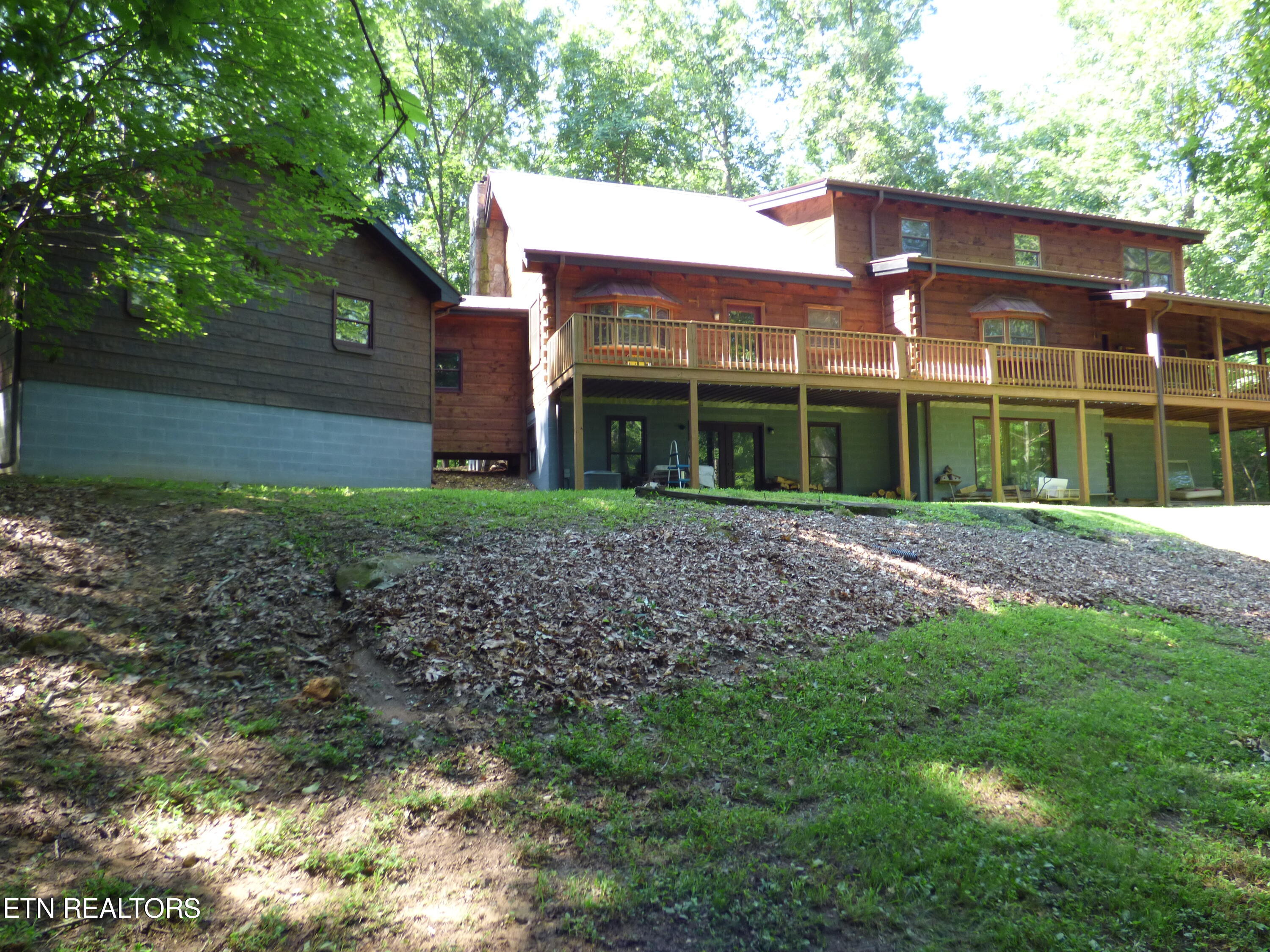 458 Pomona Rd