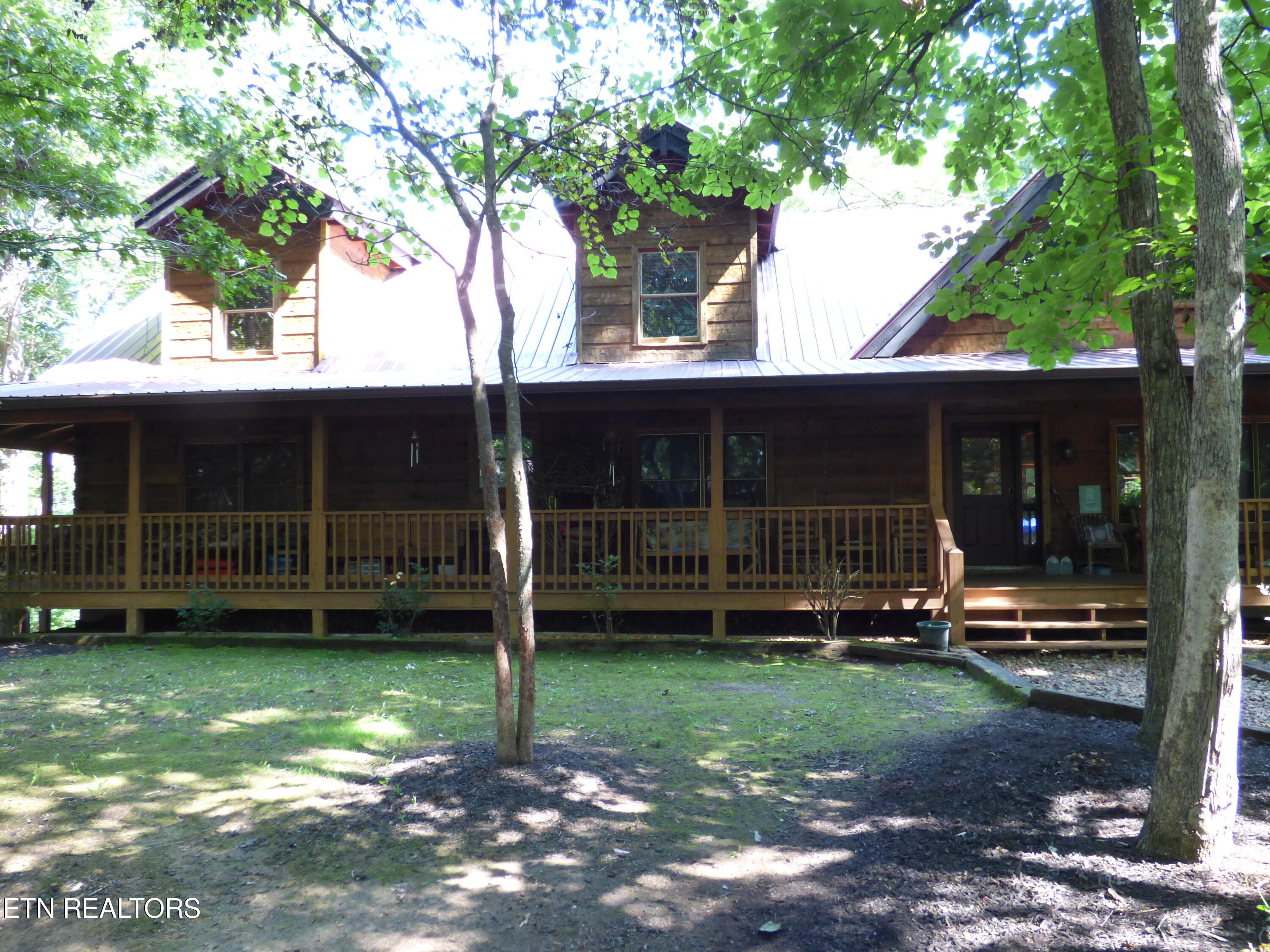 458 Pomona Rd