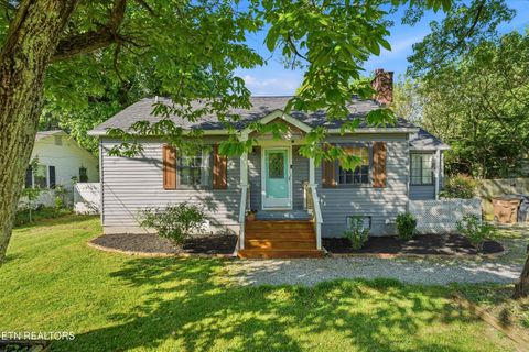 Photo of 5409 Weston Rd, Knoxville, TN 37918 (MLS # 1338147)