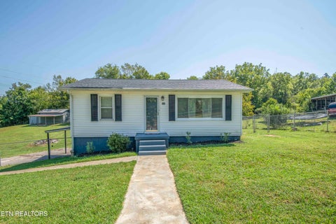 Photo of 308 Cash Rd, Knoxville, TN 37924 (MLS # 1353813)