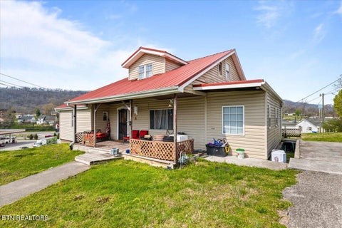Tiny photo for 111 Longfield Rd, Rocky Top, TN 37769 (MLS # 1335094)