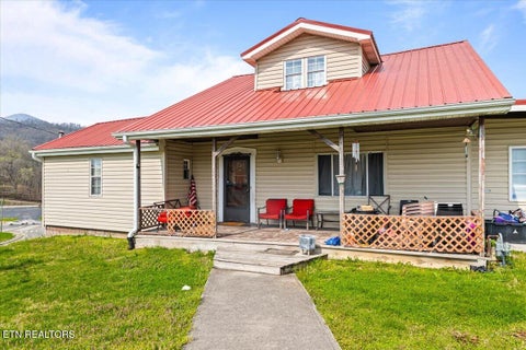 Tiny photo for 111 Longfield Rd, Rocky Top, TN 37769 (MLS # 1335094)