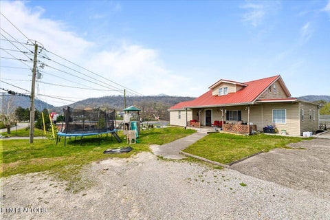 Tiny photo for 111 Longfield Rd, Rocky Top, TN 37769 (MLS # 1335094)