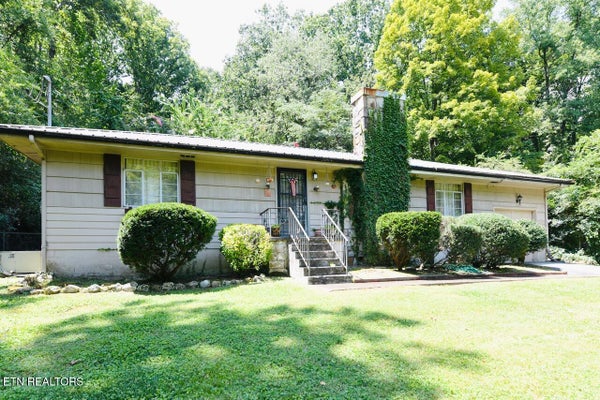 3227 HAYWOOD AVE, CHATTANOOGA, TN 37415 - Image 3e4b0b1b688e97b81b1f800dac9fc14a/2155332010