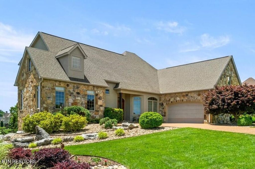 Photo of 170 Blue Jay Ave, Vonore, TN 37885 (MLS # 1304914)