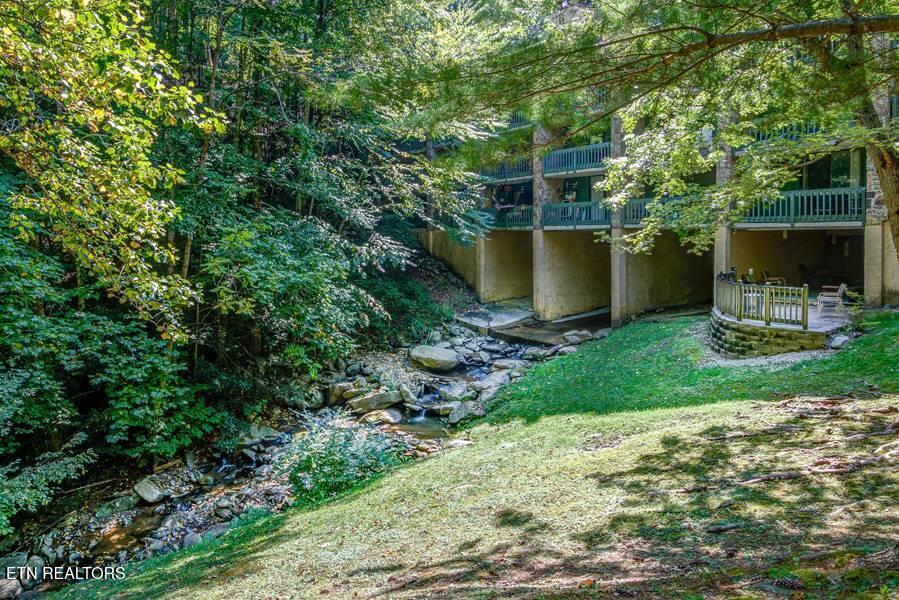 Photo of 1435 Wiley Oakley Drive #APT 177, Gatlinburg, TN 37738 (MLS # 1353829)