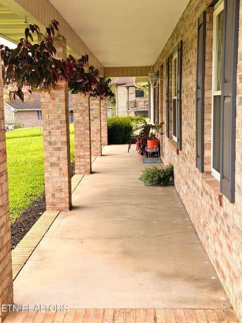 Tiny photo for 339 Woods View Circle, Kodak, TN 37764 (MLS # 1349799)