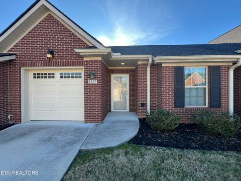 Photo of 5857 Trestle Way, Knoxville, TN 37918 (MLS # 1325541)