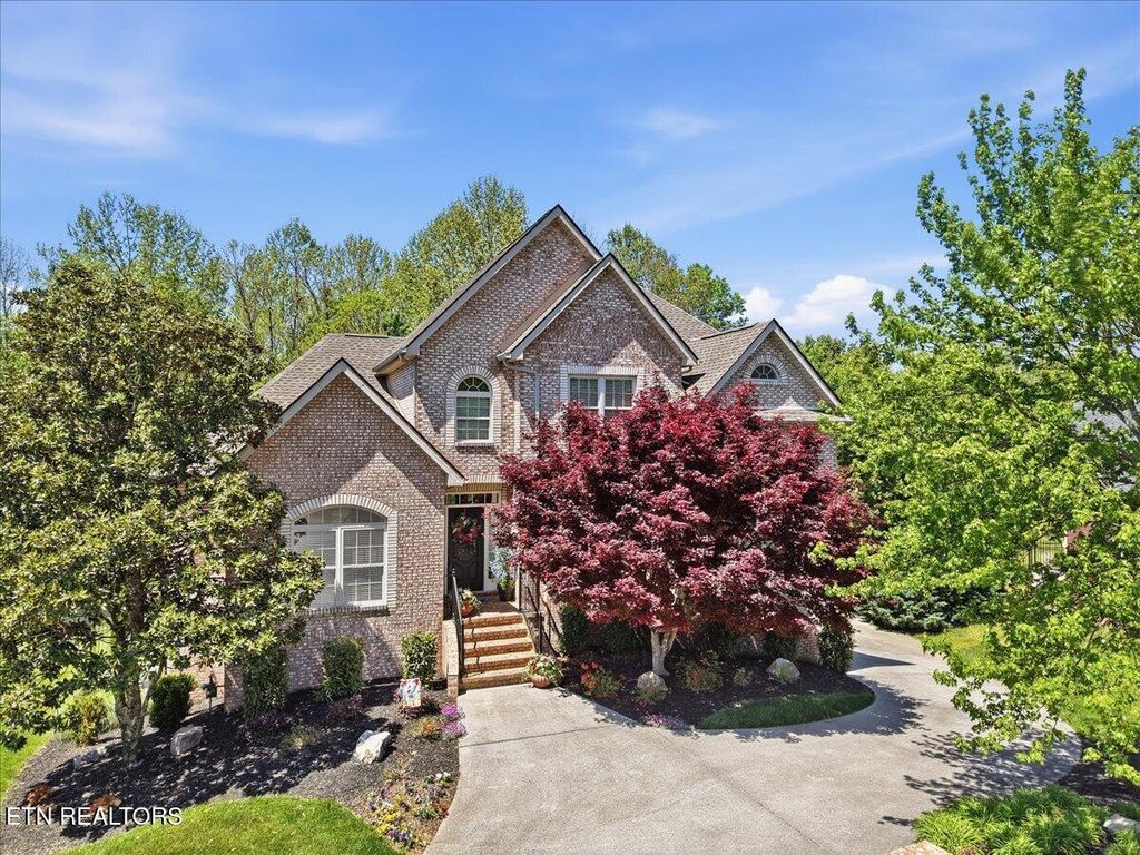 Photo of 113 Weyburn Lane, Maryville, TN 37803 (MLS # 1337216)