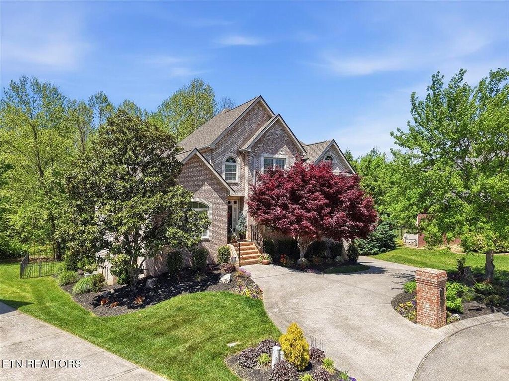 Photo of 113 Weyburn Lane, Maryville, TN 37803 (MLS # 1337216)