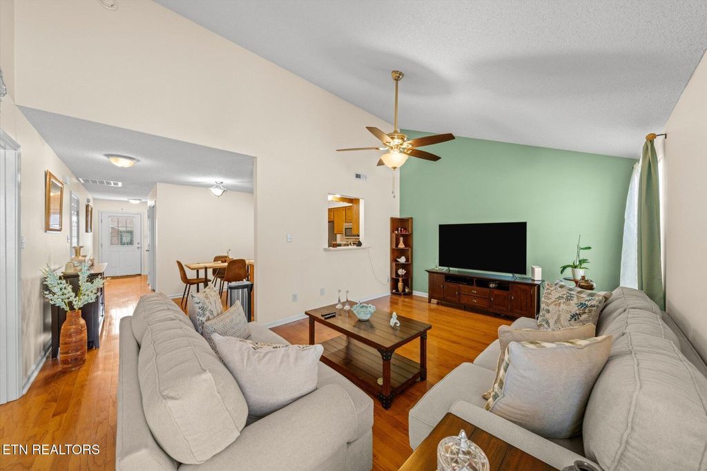 Photo of 7923 Jenhurst Way, Powell, TN 37849 (MLS # 1311809)