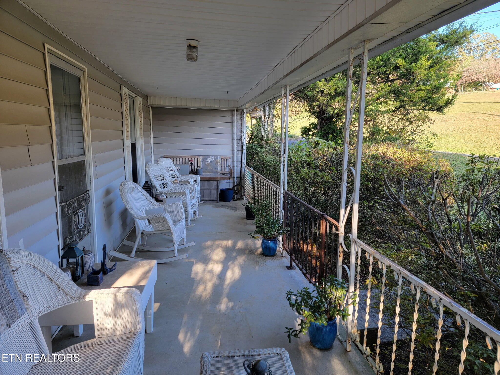 4066 Lakeshore Drive Drive