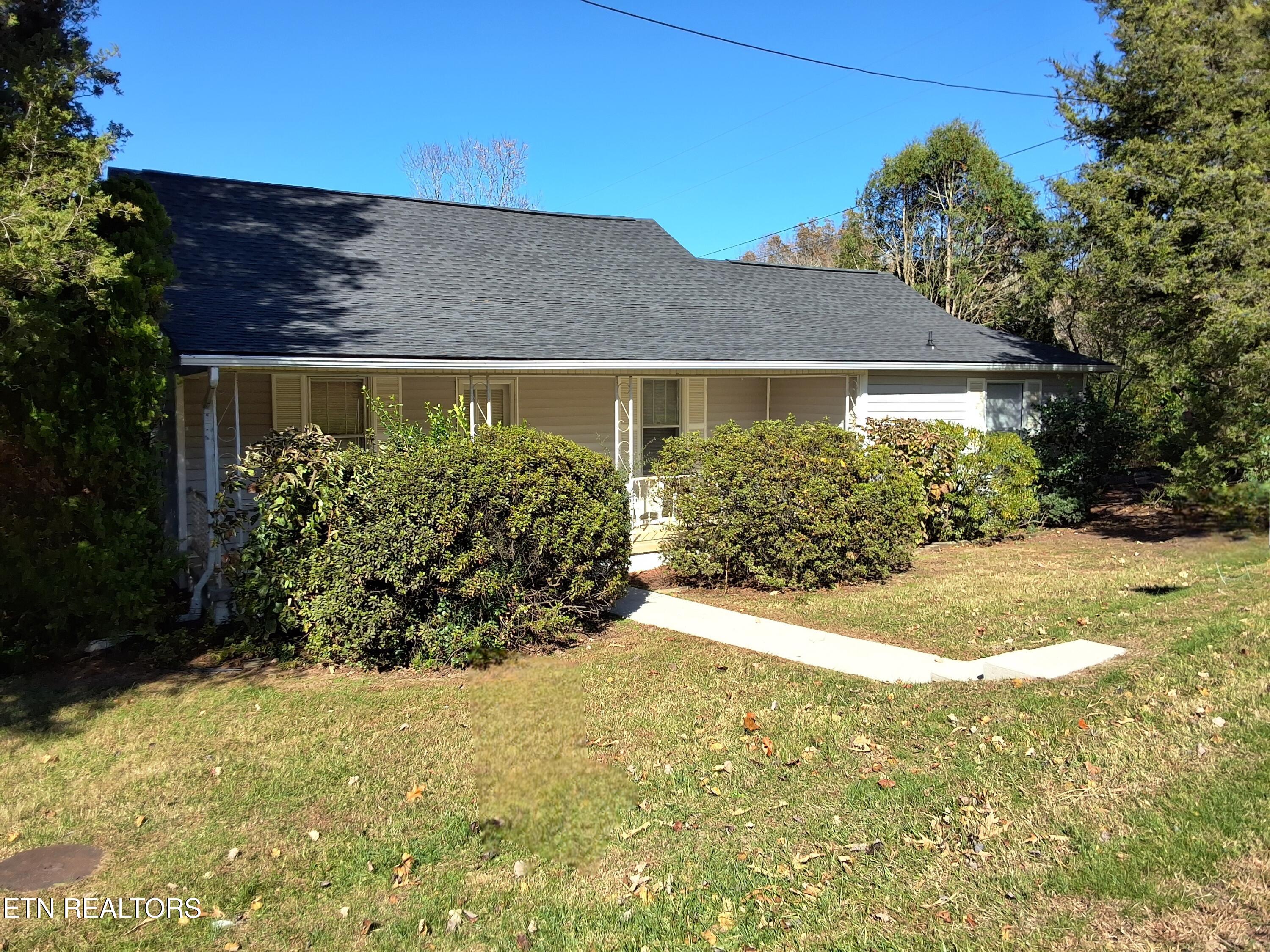 4066 Lakeshore Drive Drive