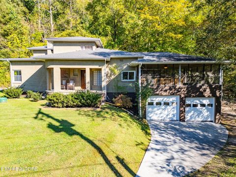 Photo of 6908 Weaver Rd, Knoxville, TN 37931 (MLS # 1318760)