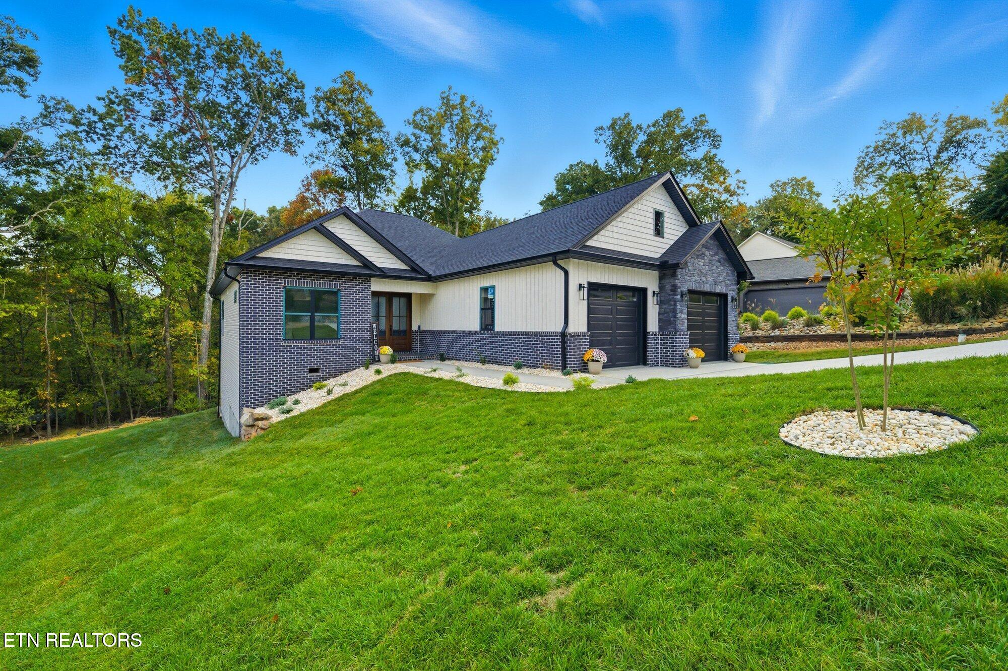 237 Ootsima Way