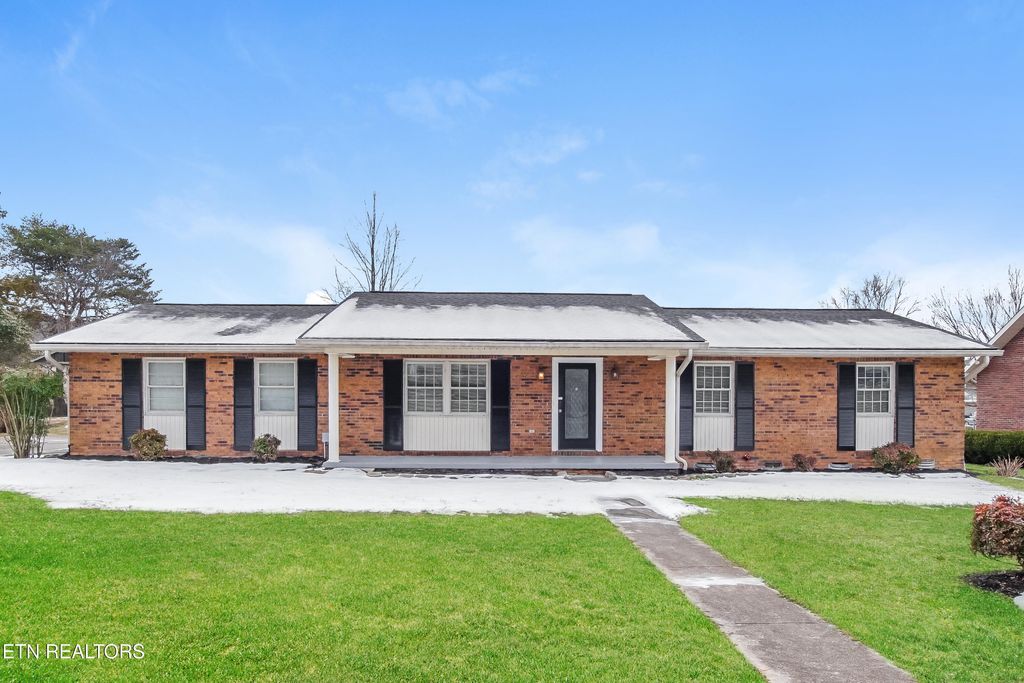 Photo of 372 Eldorado Circle, Seymour, TN 37865 (MLS # 1291618)