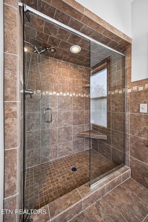 Tiny photo for 140 Pineberry Drive, Vonore, TN 37885 (MLS # 1356172)
