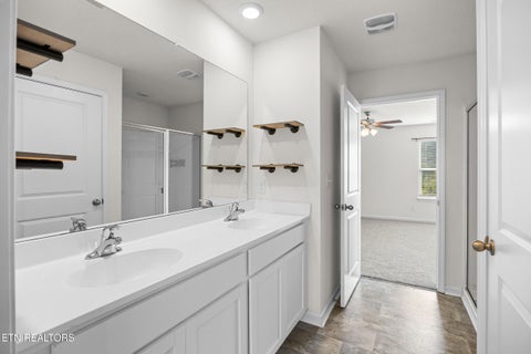 Tiny photo for 122 Harbour Pointe Lane, Oak Ridge, TN 37830 (MLS # 1356437)