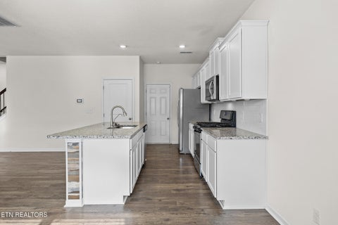 Tiny photo for 122 Harbour Pointe Lane, Oak Ridge, TN 37830 (MLS # 1356437)