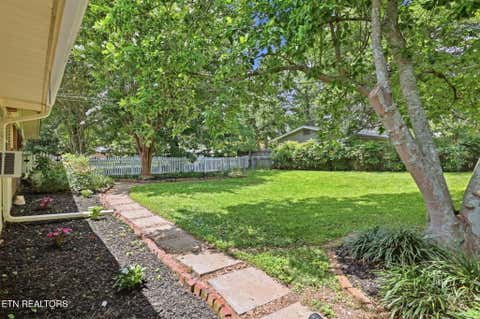 Tiny photo for 501 Rockingham Drive, Knoxville, TN 37909 (MLS # 1344971)
