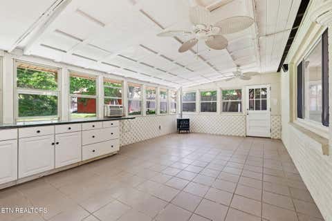 Tiny photo for 501 Rockingham Drive, Knoxville, TN 37909 (MLS # 1344971)