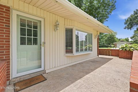 Tiny photo for 501 Rockingham Drive, Knoxville, TN 37909 (MLS # 1344971)