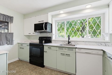 Tiny photo for 501 Rockingham Drive, Knoxville, TN 37909 (MLS # 1344971)