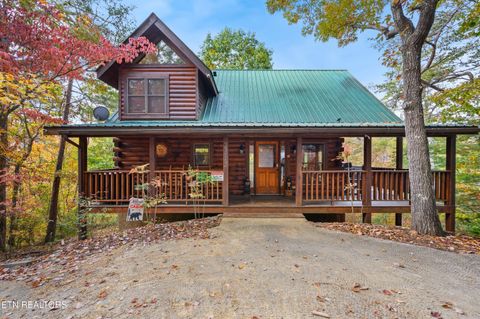 2313 Laughing Bear Way Sevierville TN 37876