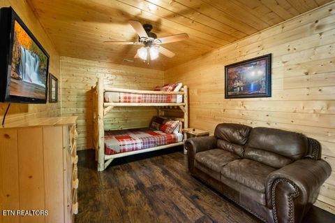 Tiny photo for 1979 E Mountain View Way, Pigeon Forge, TN 37876 (MLS # 1319189)