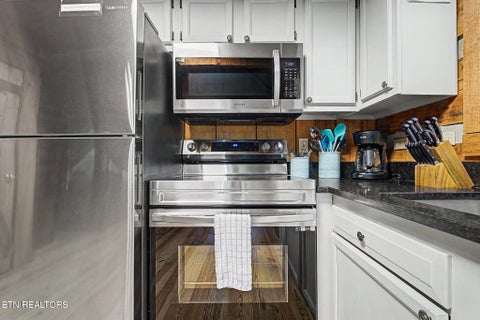 Tiny photo for 3426 Twin City Way #UNIT 55, Pigeon Forge, TN 37863 (MLS # 1350188)