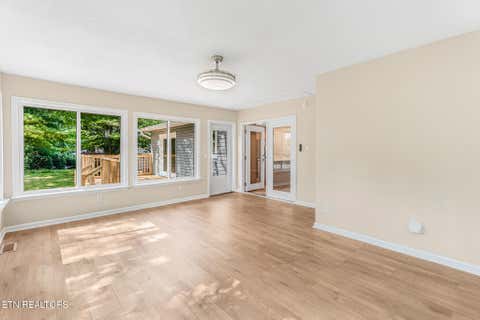 Tiny photo for 22 Overlook Terrace, Crossville, TN 38558 (MLS # 1350136)