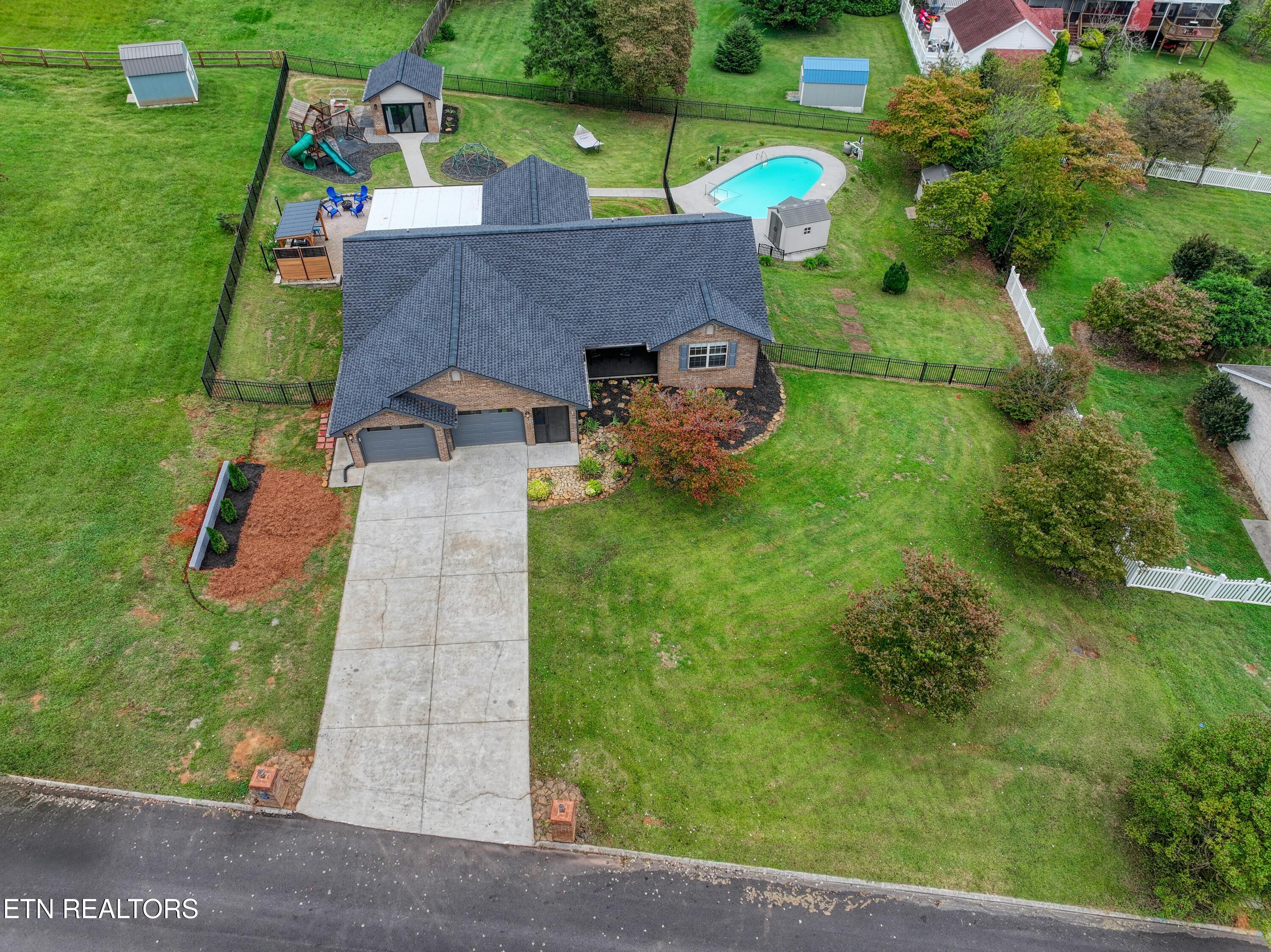 2746 Ashton Lane
