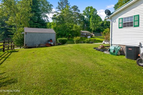 Tiny photo for 310 Hollifield Drive, Jacksboro, TN 37757 (MLS # 1343989)