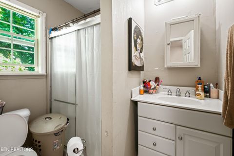 Tiny photo for 310 Hollifield Drive, Jacksboro, TN 37757 (MLS # 1343989)